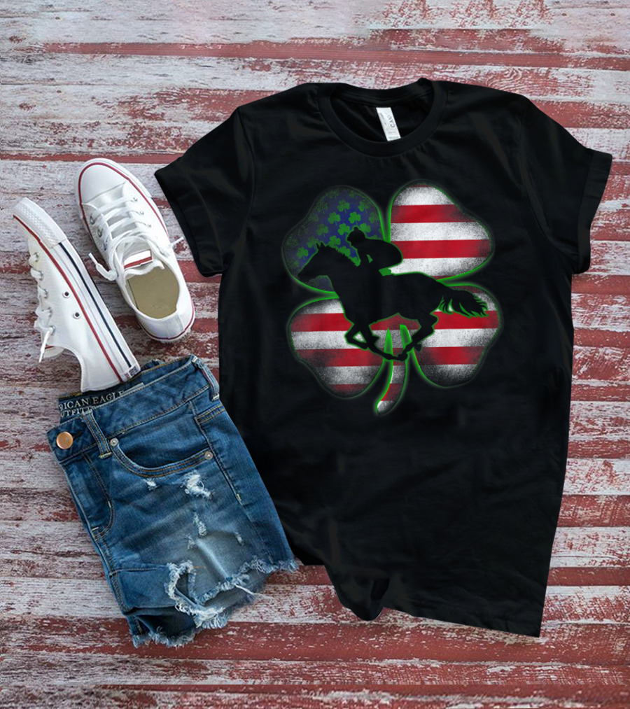 Distressed Horse Racing Shamrocks American Flag St 8W T-Shirt