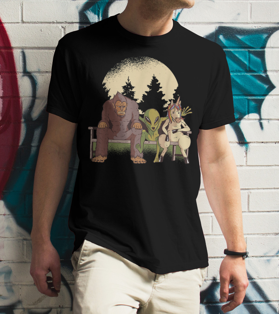 Creatures Monkey Alien Horse Forest Bench Scene T-Shirt