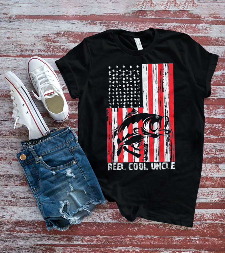 Reel Cool Uncle Vintage Fisherman American Flag T-Shirt