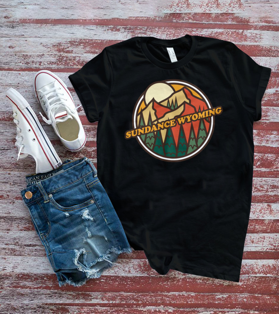 Sundance Wyoming Mountain Hiking Vintage Adventure T-Shirt