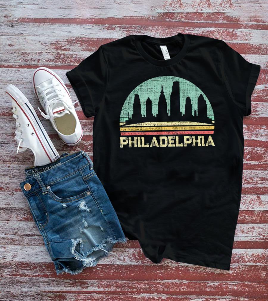 Classic Vintage Philadelphia City Skyline Pennsylvan T-Shirt