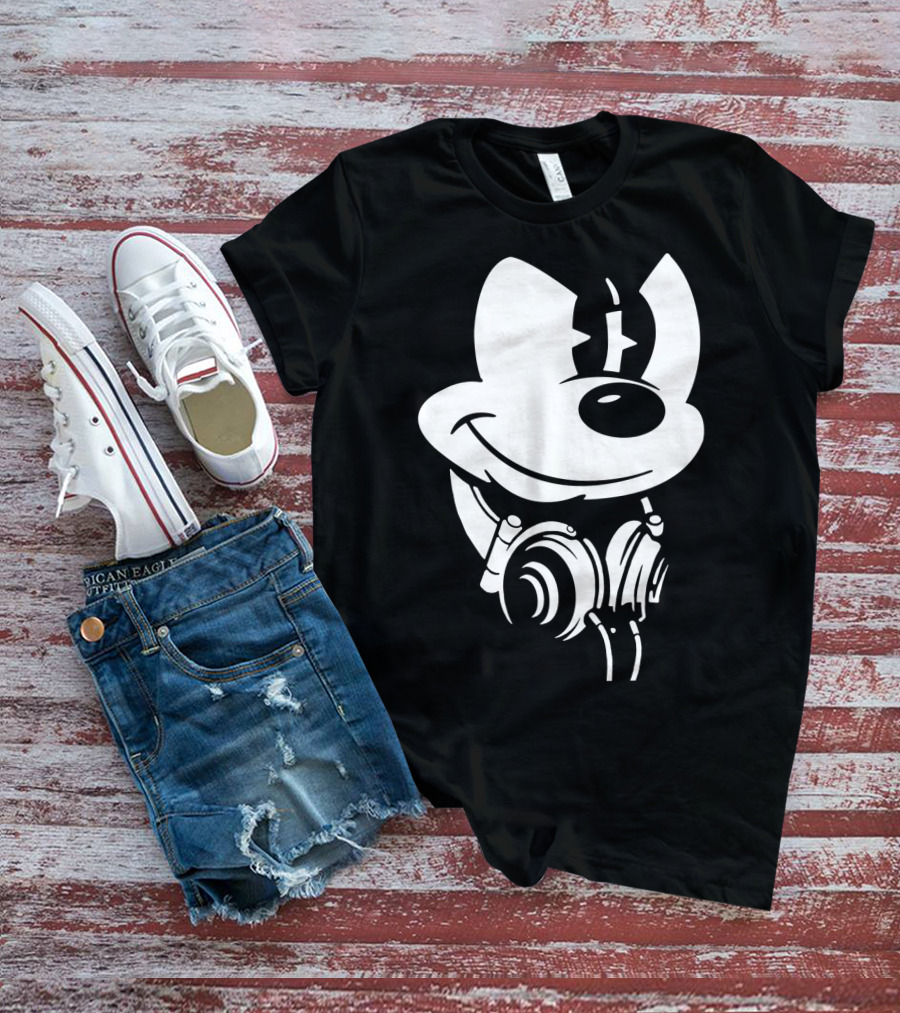 Disney Mickey Mouse Headphones Smiling Iconic Character T-Shirt