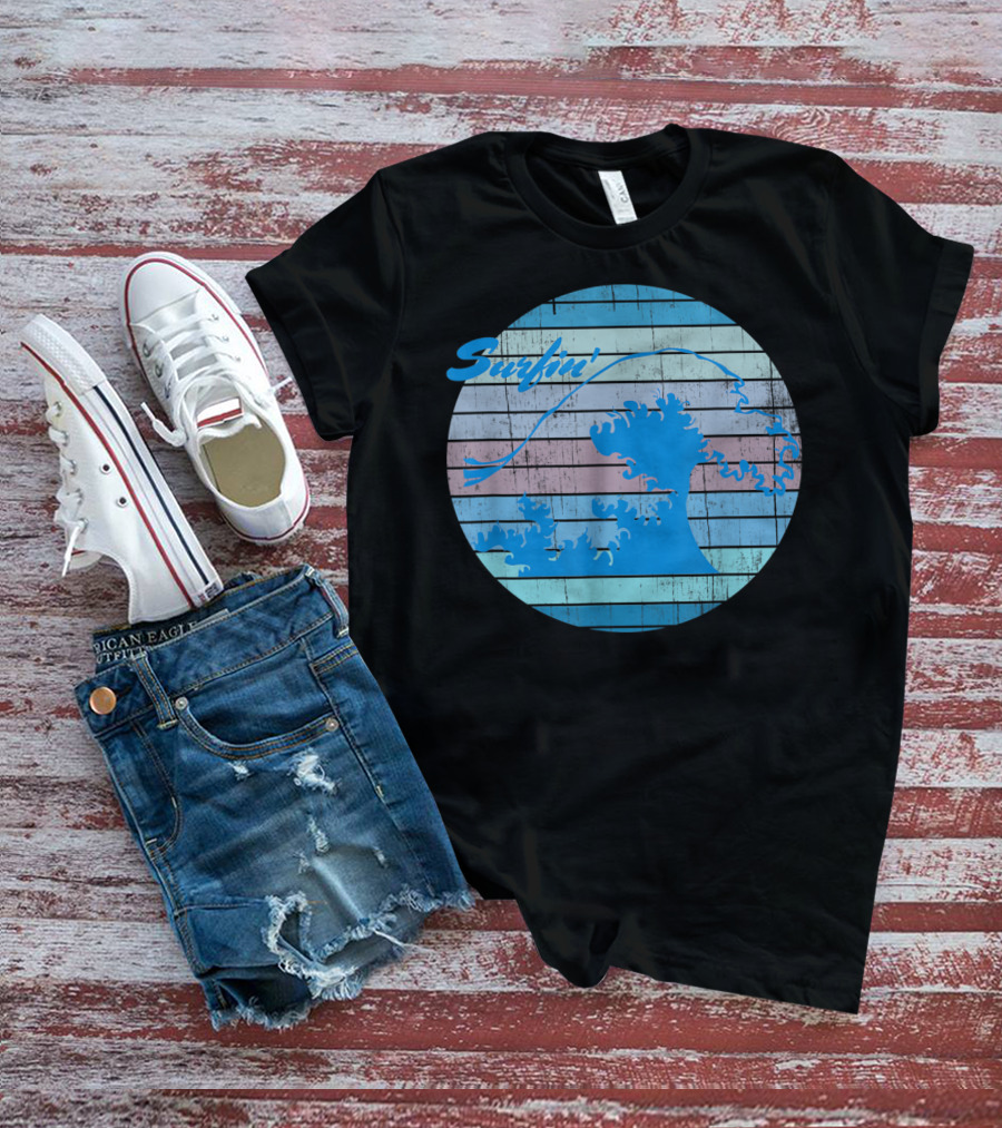 Surfin' Classic Surfing Waves Ocean Stripes T-Shirt
