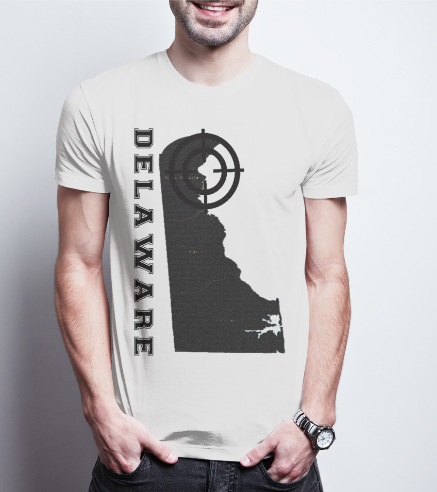 Delaware Maps Vintage Classic Style With Compass Target T-Shirt