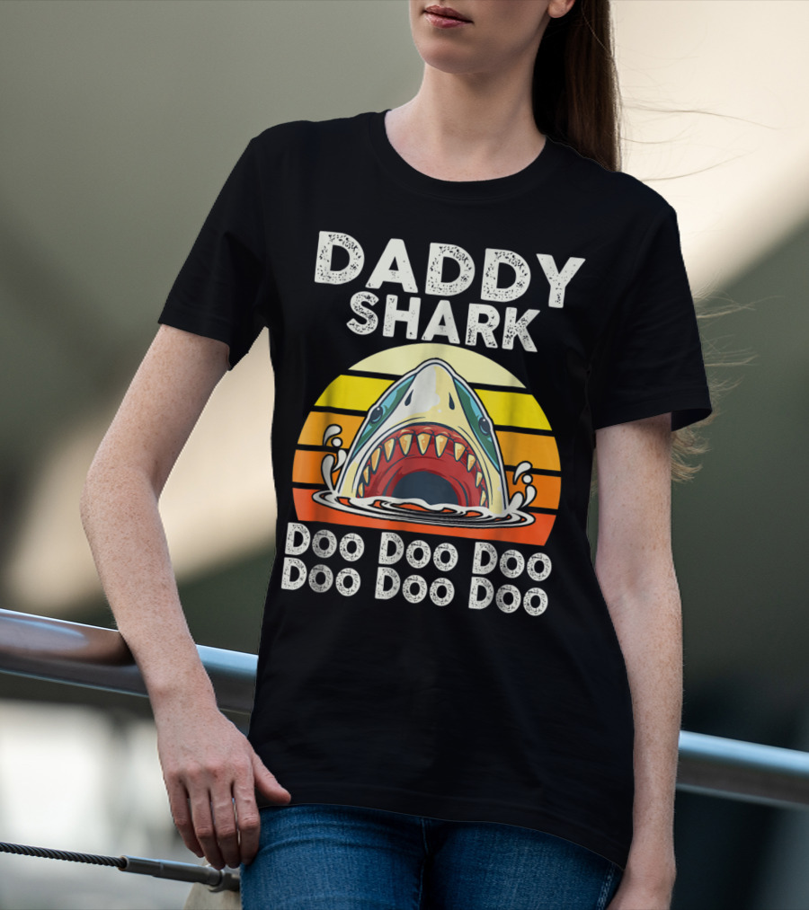 Daddy Shark Doo Doo Doo Doo Doo Doo Funny Sunset Shark Face T-Shirt