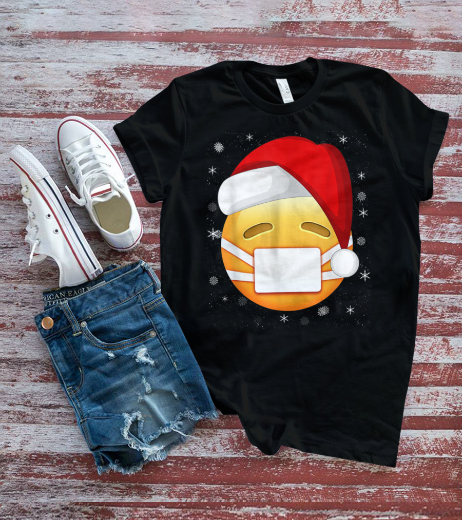 Funny Face With Medical Mask Emojis Santa Hat Snowflakes T-Shirt