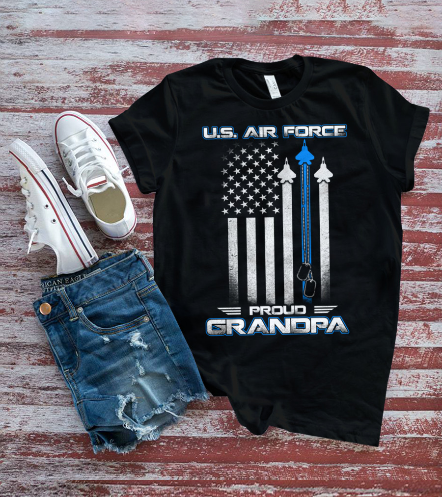U.S. Air Force Proud Grandpa Flag And Fighter Jets With Dog Tags T-Shirt