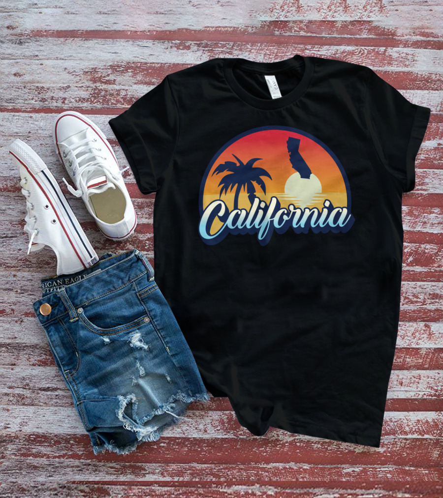 Retro California Beach Vintage Cali Pride Sunset Palm Trees T-Shirt