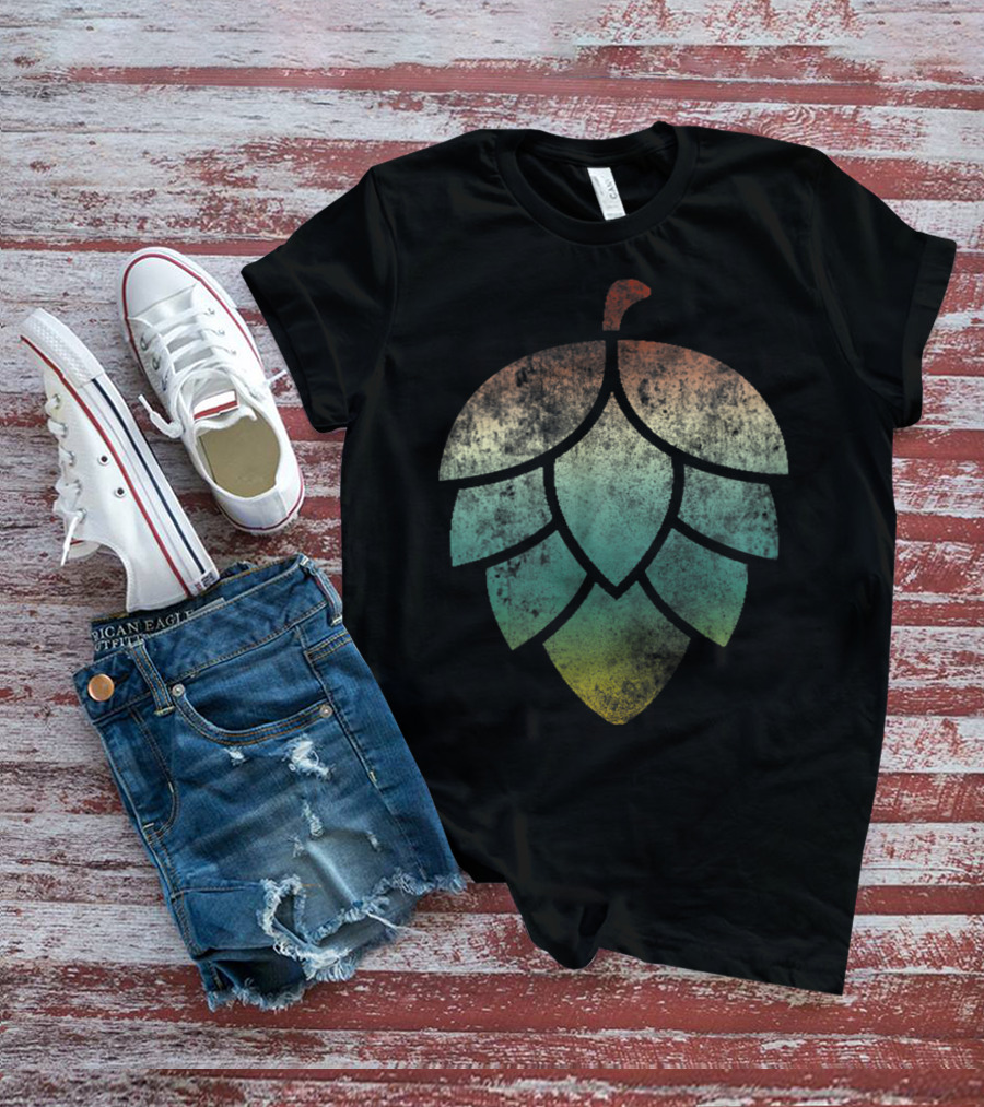 Vintage Hop Leaf For Home Brewers And Lovers Of Hoppy Beer T-Shirt