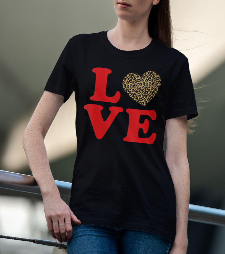 LOVE Leopard Heart Valentines Day Cute T-Shirt