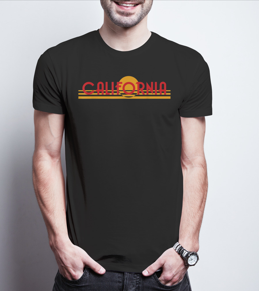 California 80s Sunset Retro License Plate T-Shirt