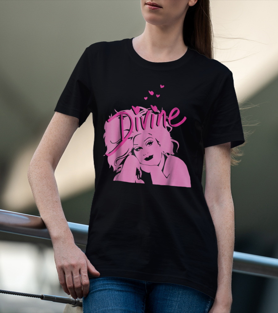 DIVINE John Waters Female Trouble Pink Portrait With Hearts T-Shirt