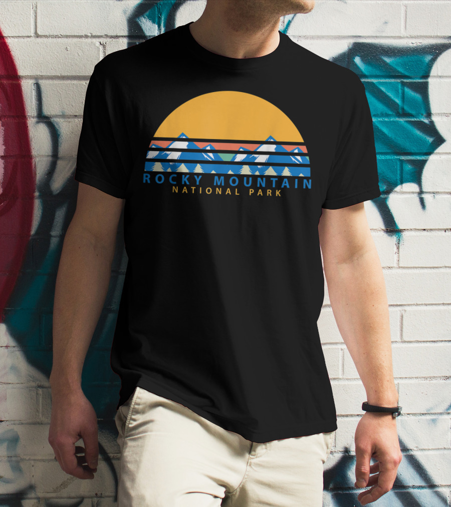 Rocky Mountain National Park Colorado Sunset Peaks Retro Vintage T-Shirt