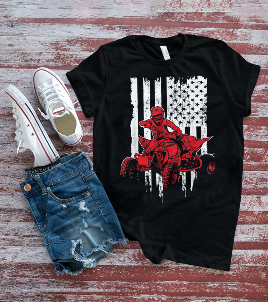 American 4 Wheeler ATV With Grunge USA Flag Background T-Shirt
