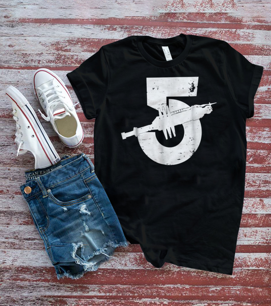 Babylon 5 Space Station Silhouette And Number 5 T-Shirt