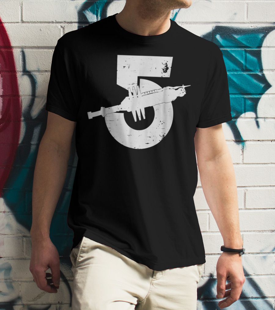 Babylon 5 Space Station Silhouette And Number 5 T-Shirt