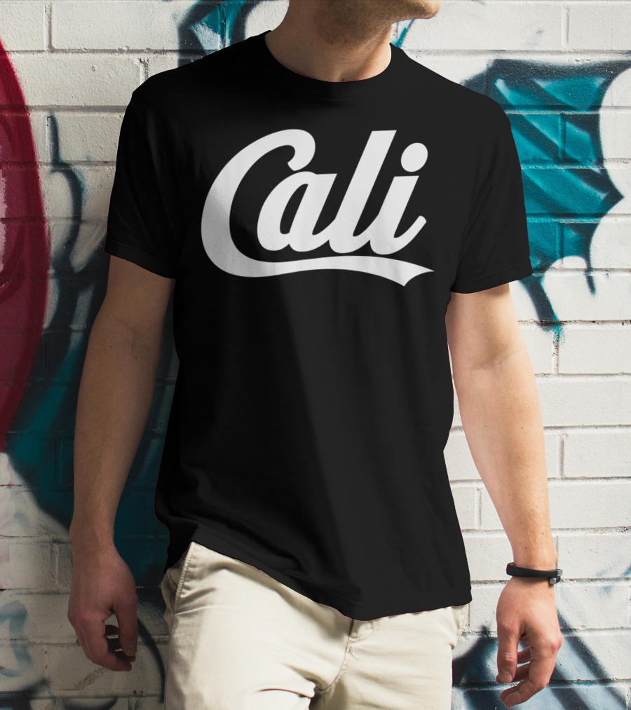 Cali Bold Script Californ T-Shirt