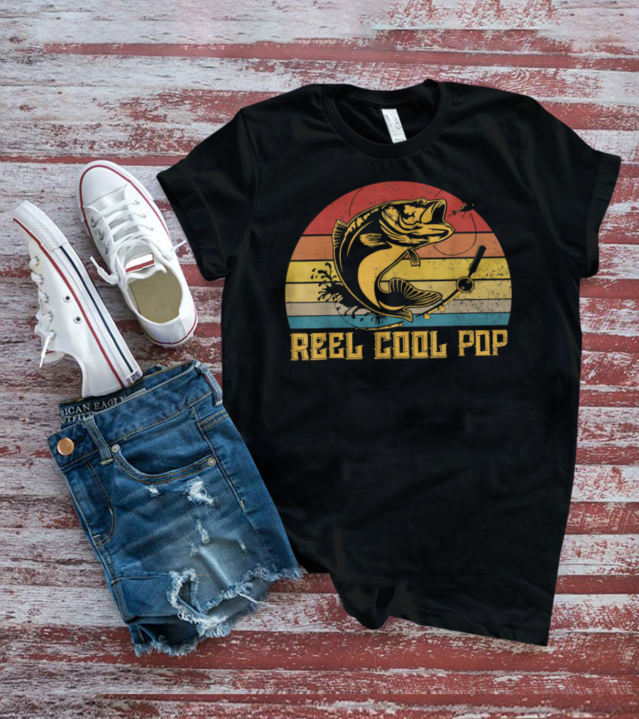 Father's Day Vintage Fishing Reel Cool Pop Retro Bass Sunset T-Shirt