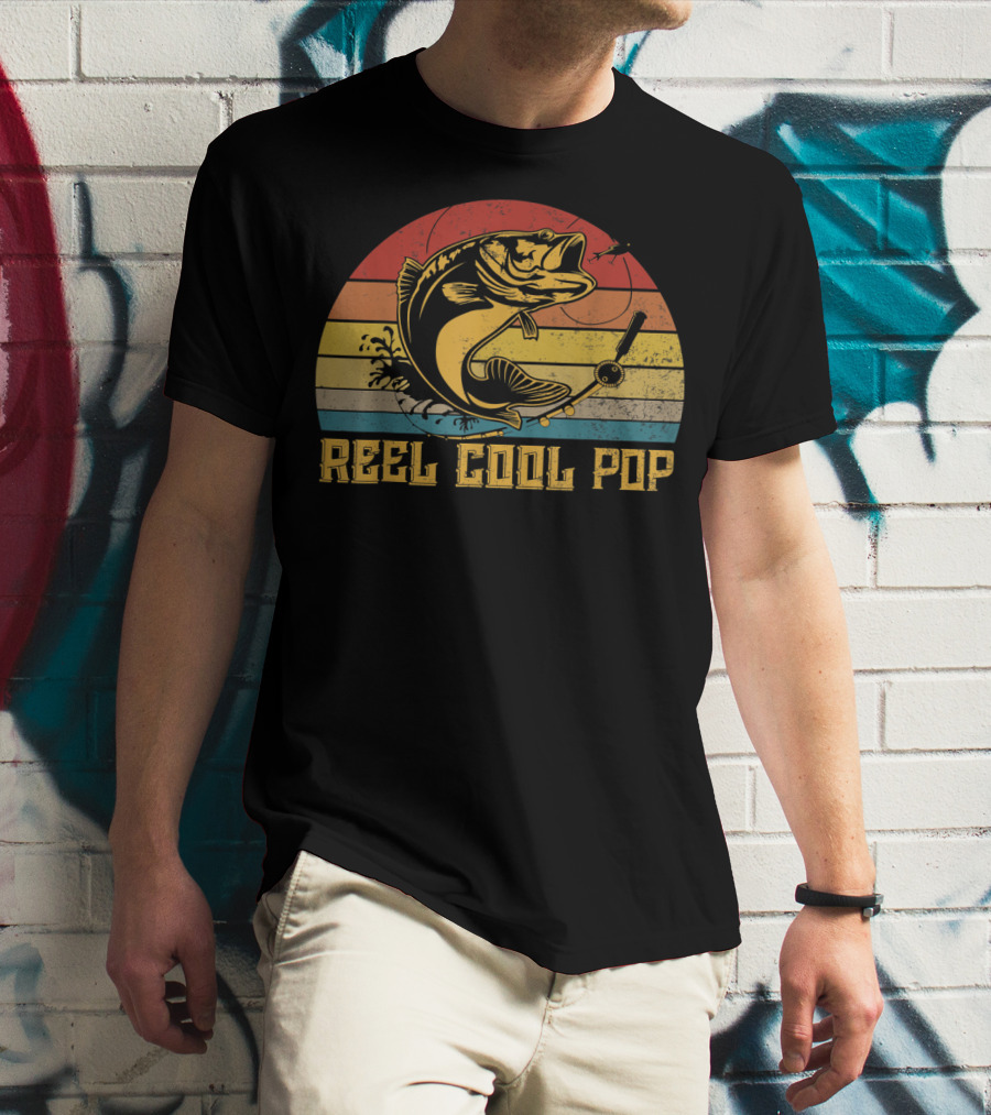 Father's Day Vintage Fishing Reel Cool Pop Retro Bass Sunset T-Shirt