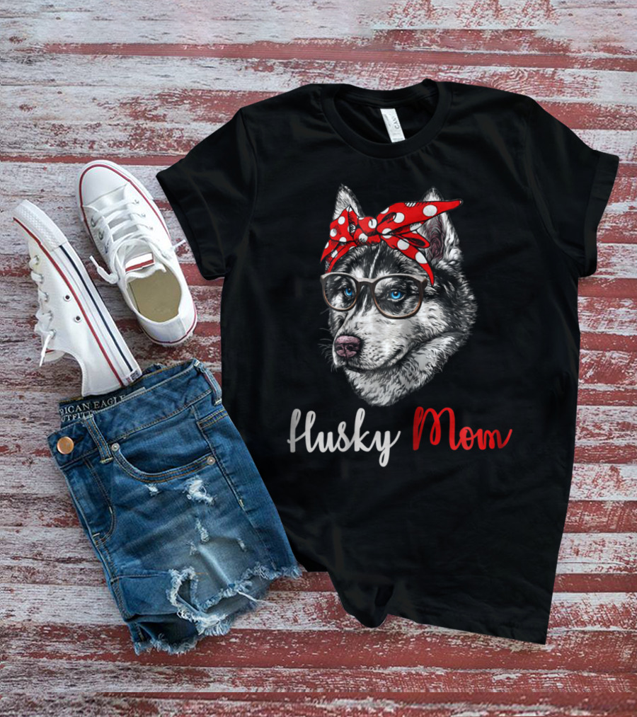 Husky Mom Funny Bandana Glasses Dog T-Shirt