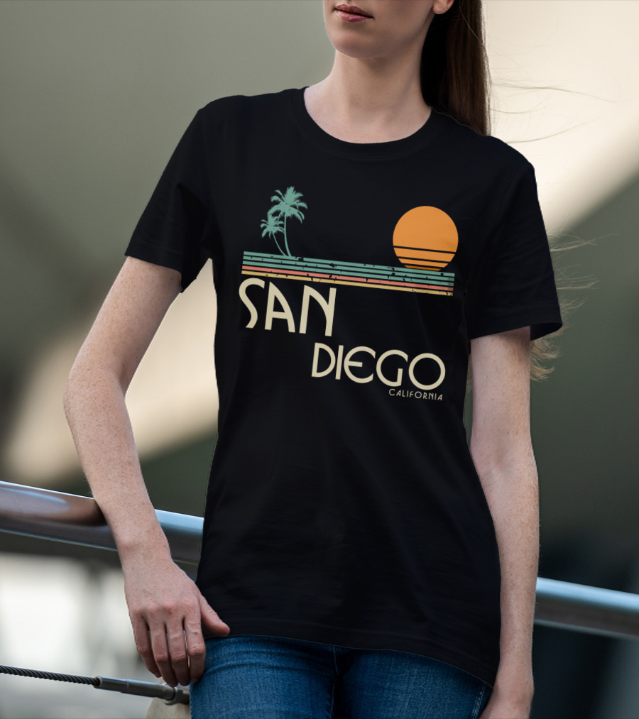 San Diego California Vintage Sunset Palm Trees T-Shirt
