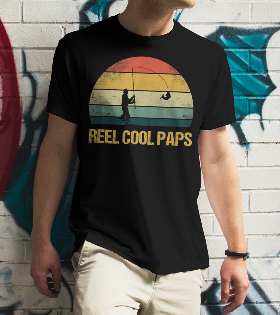 Reel Cool Paps Funny Fishing Retro Father's Day T-Shirt