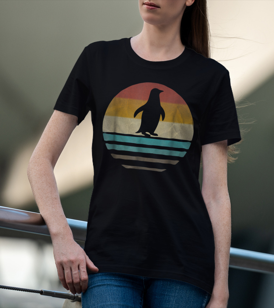 Penguins Vintage 70s Sunset Stripes T-Shirt