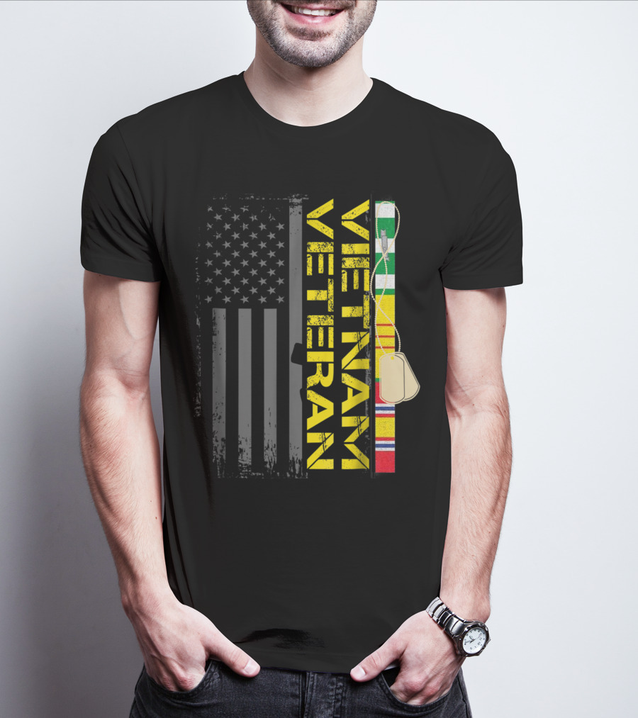 Vietnam Veteran US Flag Dog Tags Vietnam War T-Shirt
