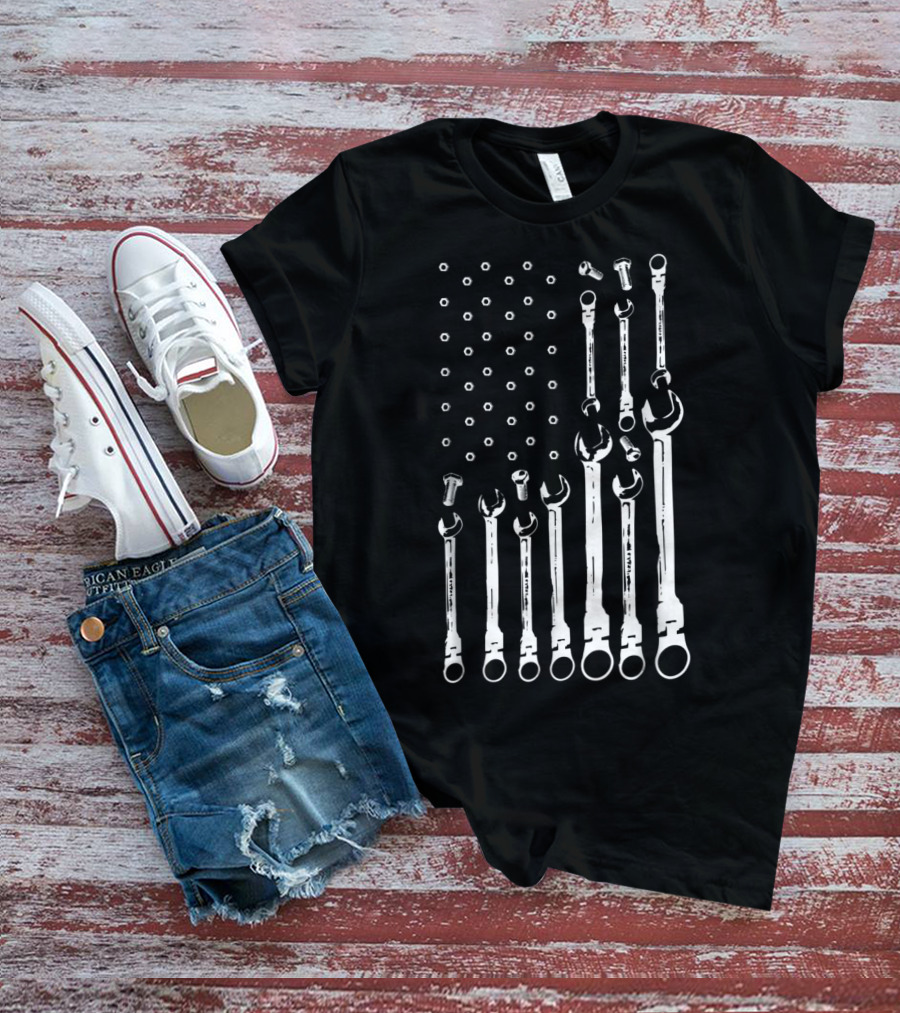 Mechanic Tools American Flag Patriotic USA T-Shirt