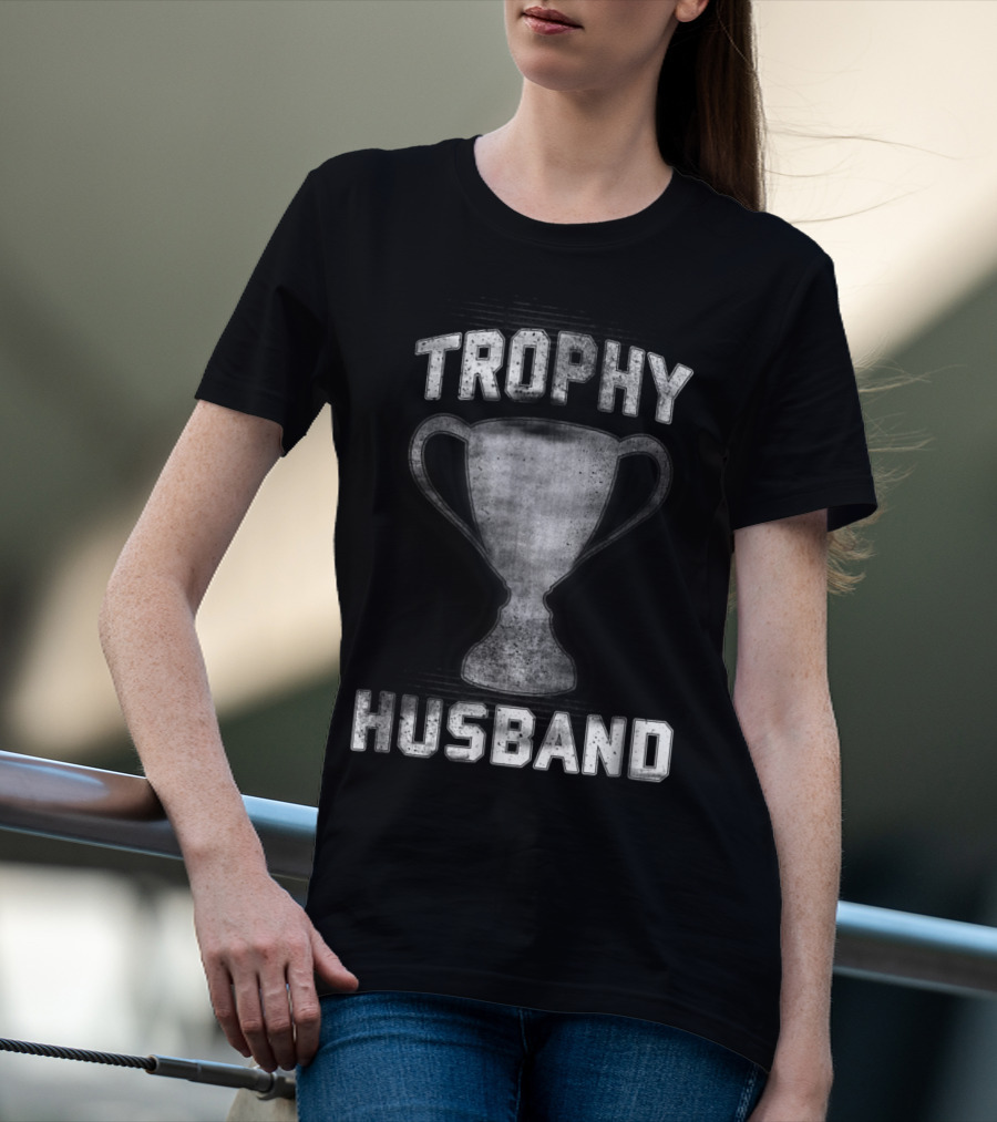 Mens Cool Vintage Style Trophy Husband T-Shirt