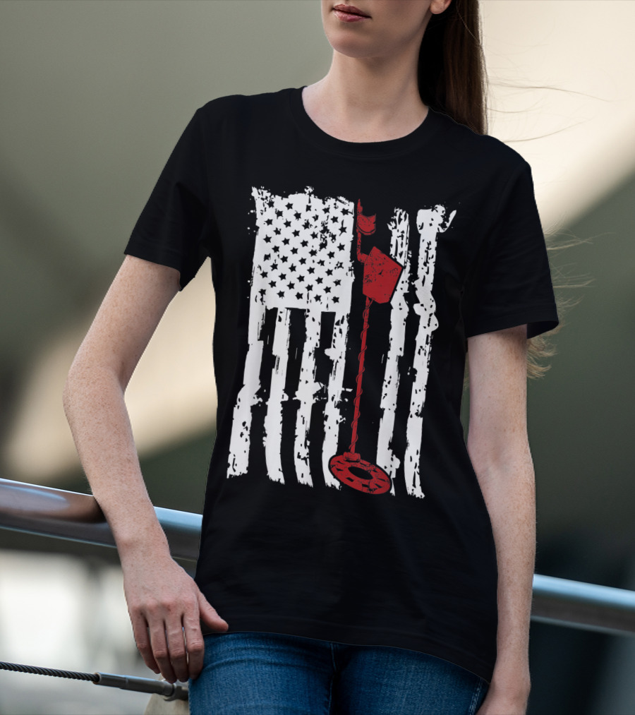 Metal Detector Vintage American Flag T-Shirt