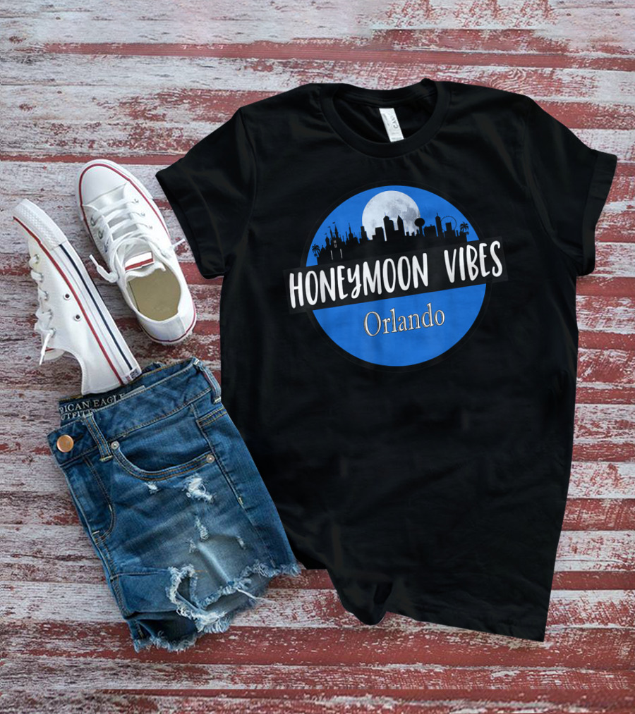 Orlando Honeymoon Vibes Newlywed Destination Moonlit Skyline T-Shirt