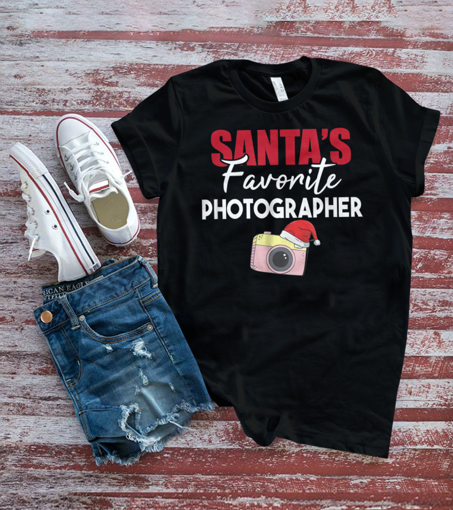 Santa's Favorite Photographer Camera With Santa Hat T-Shirt