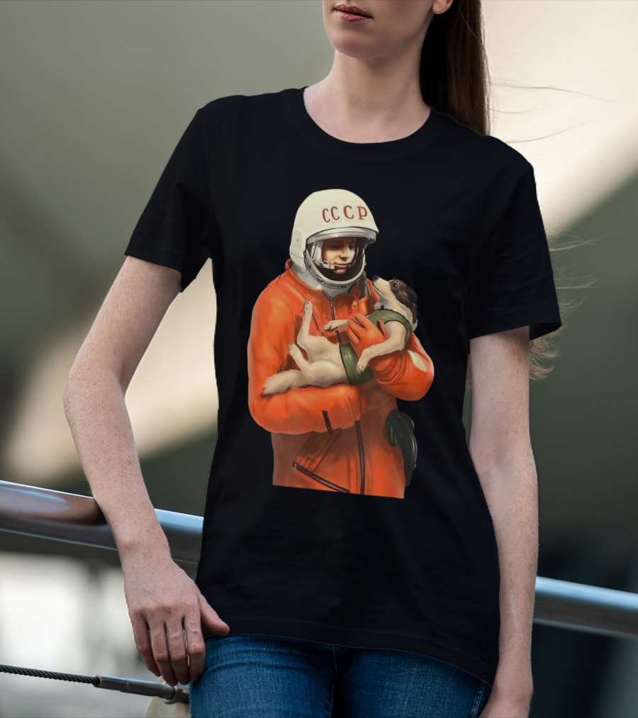 Soviet Space Gagarin USSR CCCP Cosmonaut With Dog In Orange Suit T-Shirt
