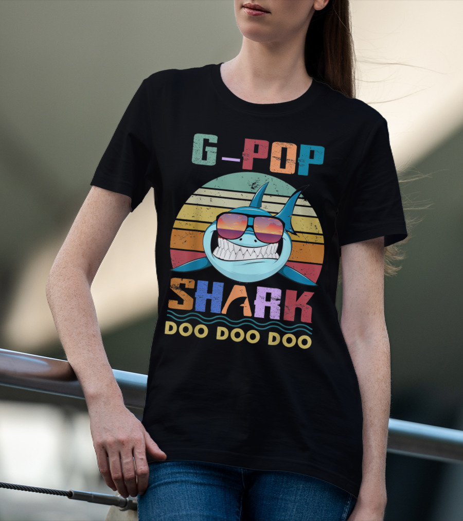 G Pop Shark Doo Doo Doo Retro Sunglasses Ocean Vintage Sunset T-Shirt