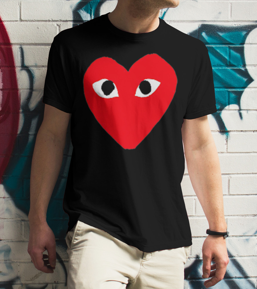 Heart For Comme Lovely In The Des - Comme Des Garçons Inspired Red Heart With Eyes T-Shirt