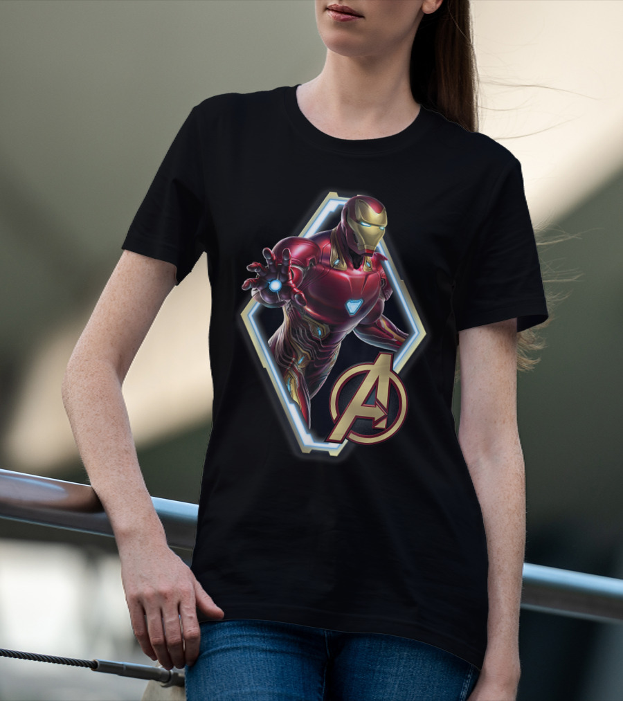 Iron Man Avengers Endgame Iconic Armor Pose T-Shirt