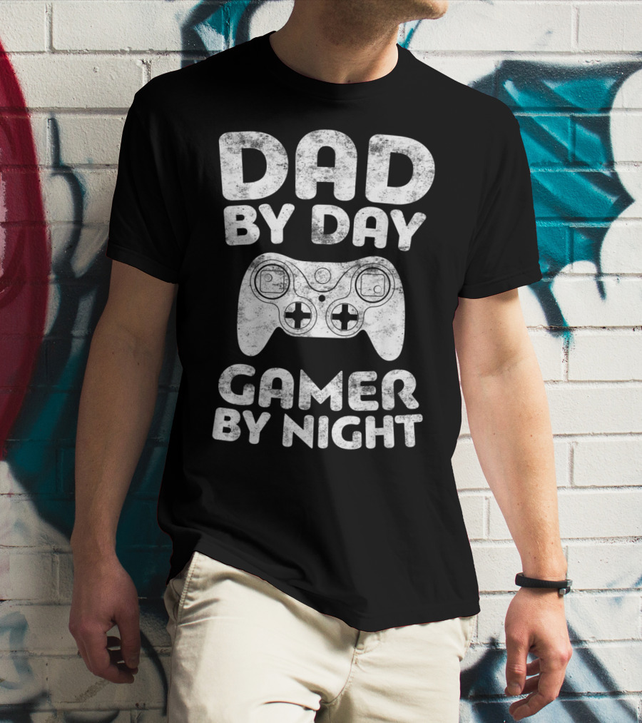Dad By Day Gamer By Night Game Controller T-Shirt