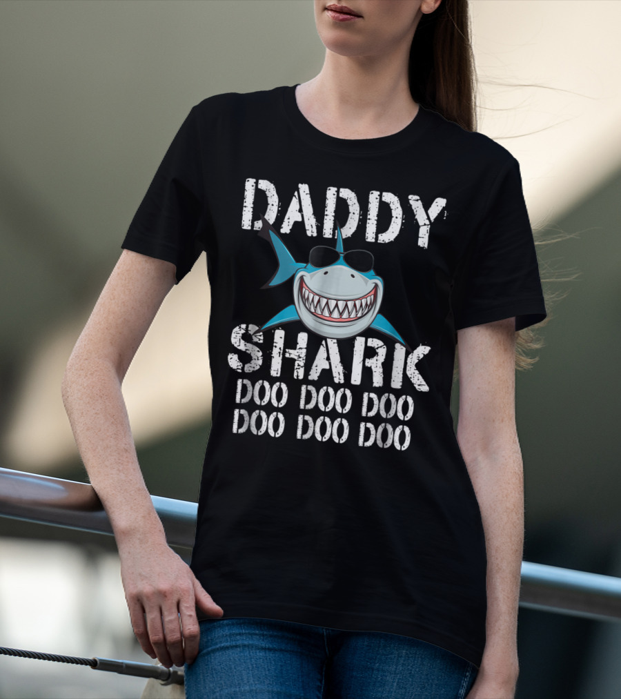 Daddy Shark Doo Doo Doo Doo Doo Doo Family Mens T-Shirt
