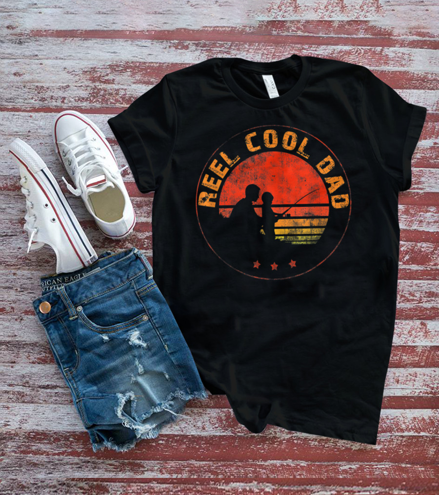 Reel Cool Dad Fishing Daddy Vintage Retro Sunset T-Shirt