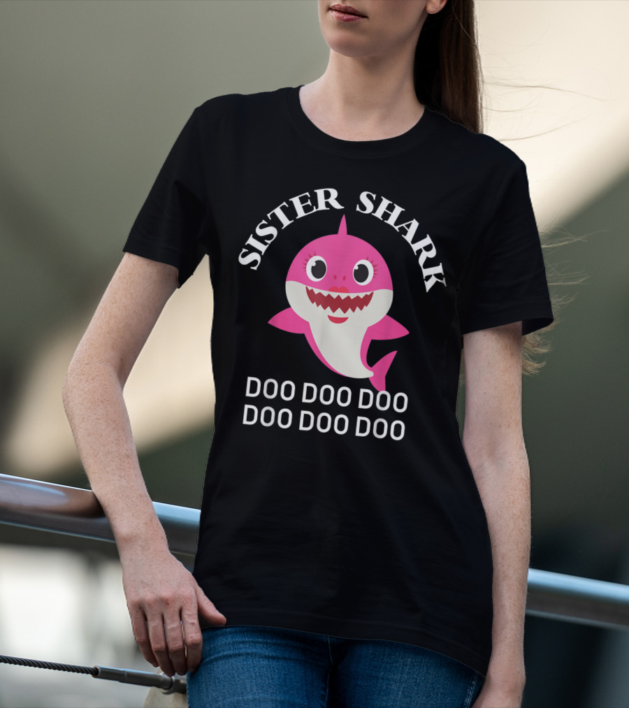 Sister Shark Doo Doo Doo Doo Doo Doo Pink Cartoon Family Shark T-Shirt