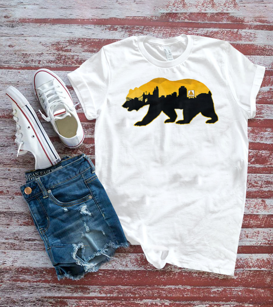 New England Bear Skyline Fear Beware Of Boston T-Shirt