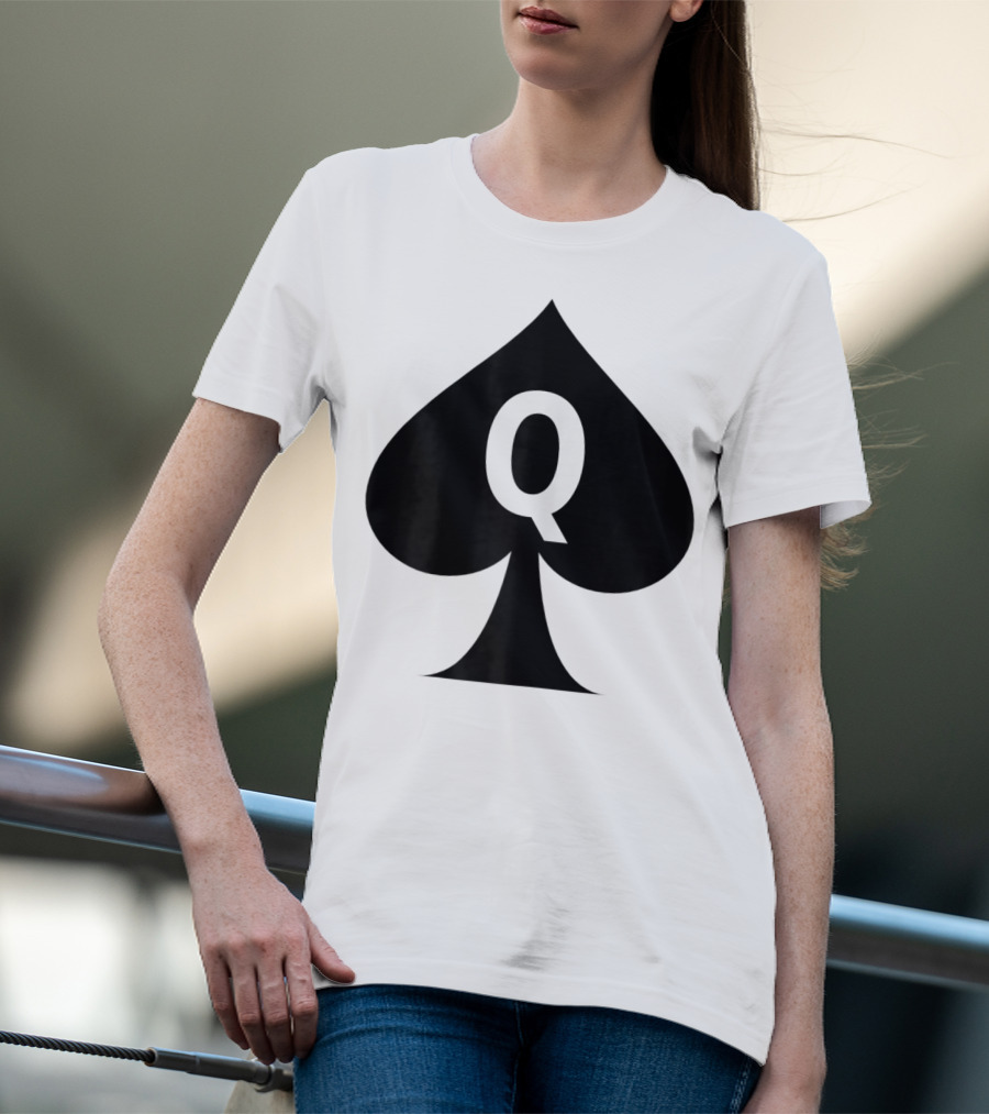 Queen Of Spades Q Symbol Hotwife Clothing T-Shirt