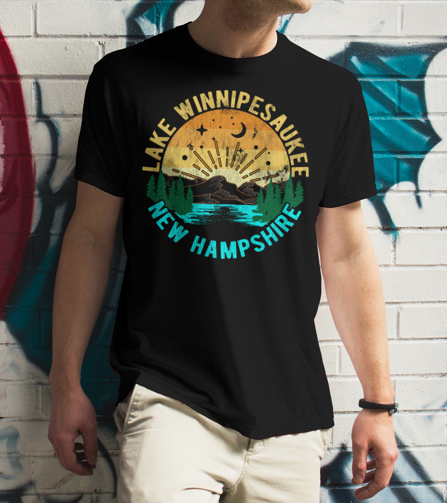 Lake Winnipesaukee New Hampshire Sunset Mountain Scene T-Shirt