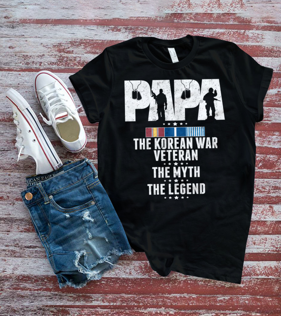 Papa Korean War Veteran Myth Legend With Medals T-Shirt