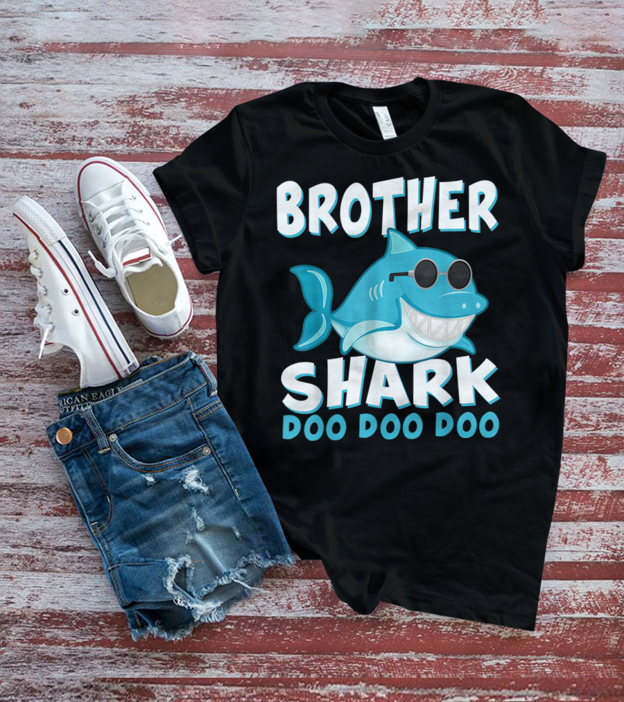 Brother Shark Doo Doo Doo Retro Vintage Father's Day T-Shirt