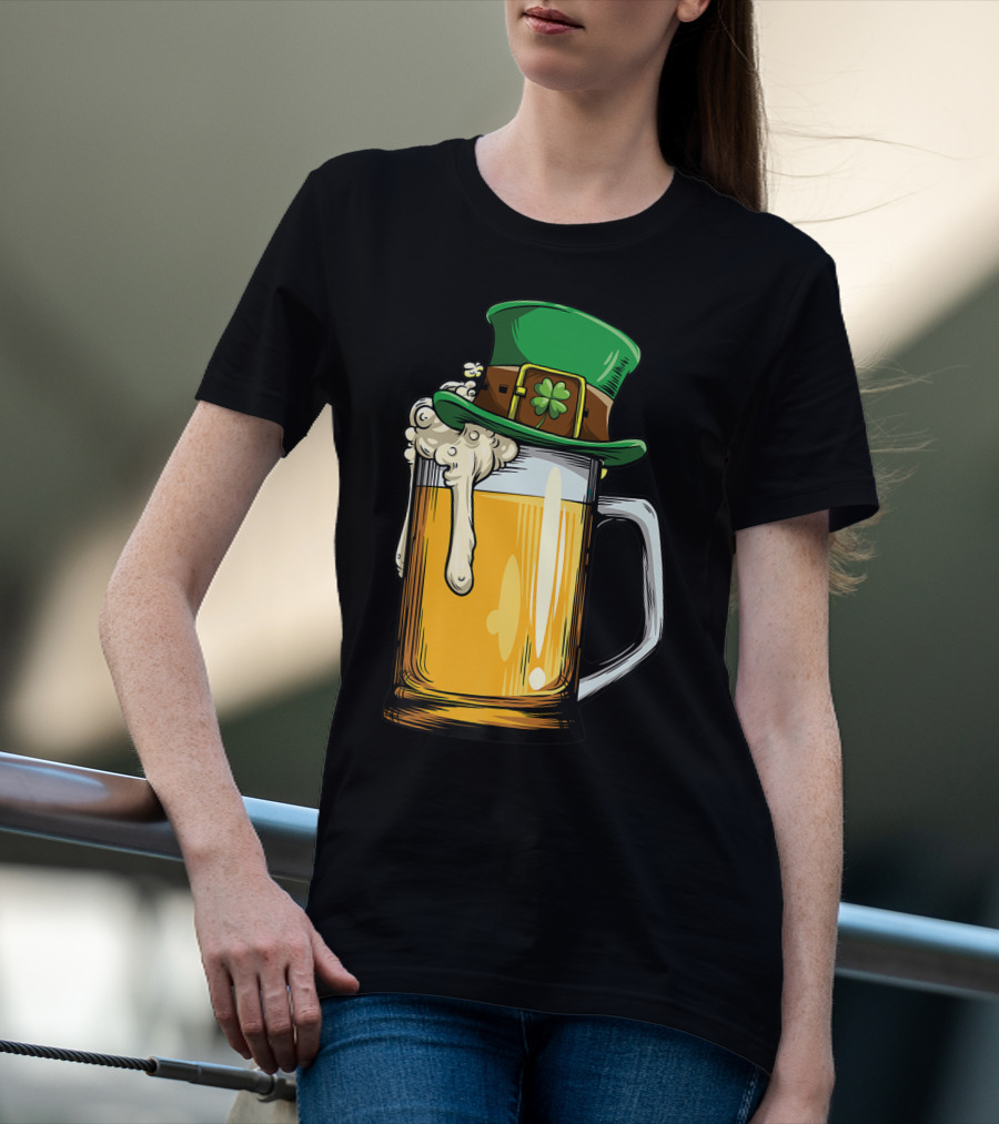 Leprechaun Hat Overflowing Beer Mug With Shamrock Foam T-Shirt