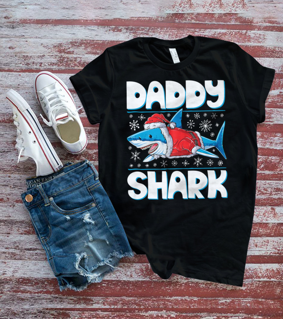 Daddy Shark Santa Christmas Snowflakes T-Shirt
