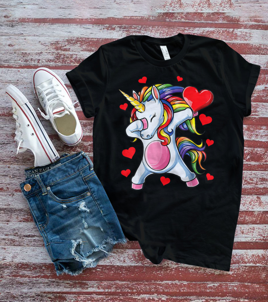 Valentines Day Dabbing Unicorn With Heart Girls T-Shirt