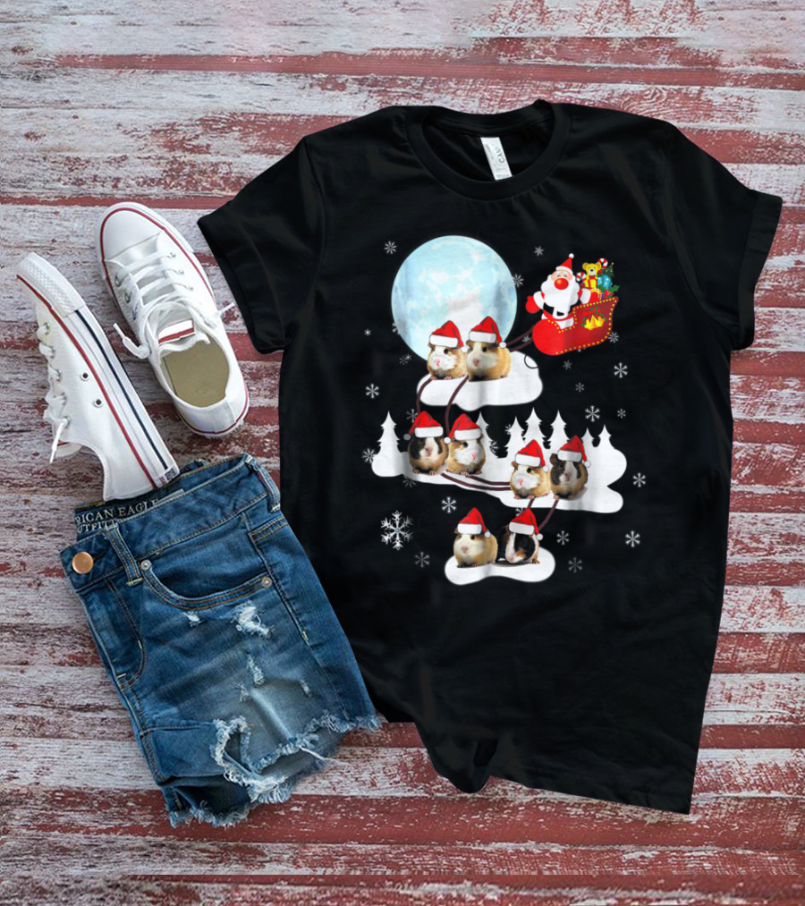 Santa Sleigh With Christmas Guinea Pigs And Snowflakes T-Shirt
